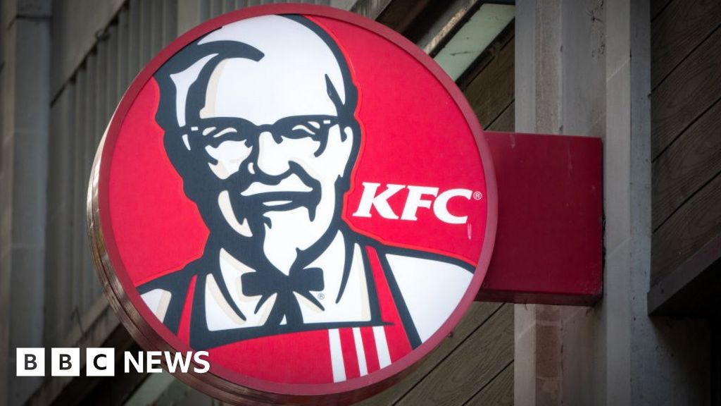 KFC Нигерия се извини, след като летищните власти на страната