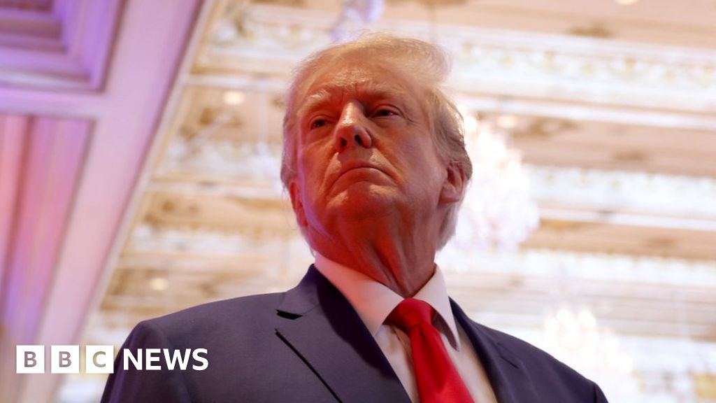 Donald Trump's life story: From real estate to politics - BBC News