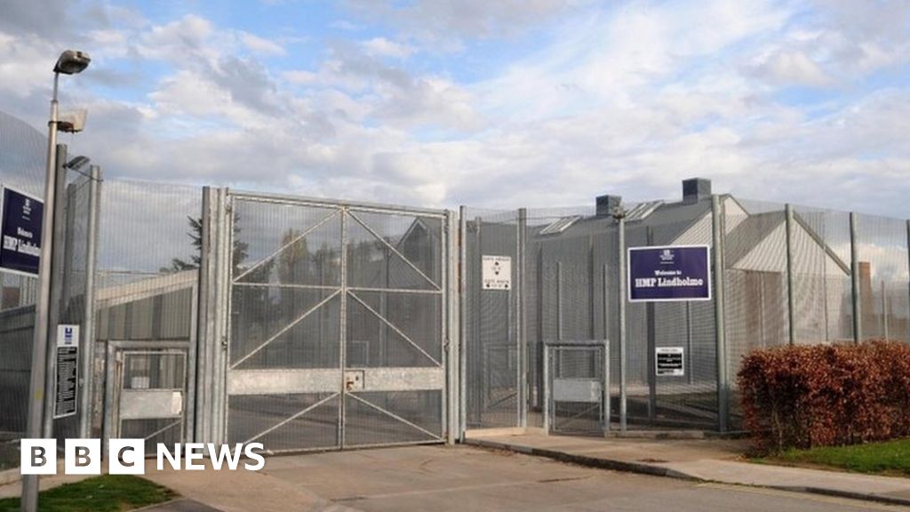 Hmp Lindholme Prison Officer Strangled Unconscious By Inmate Bbc News 4280