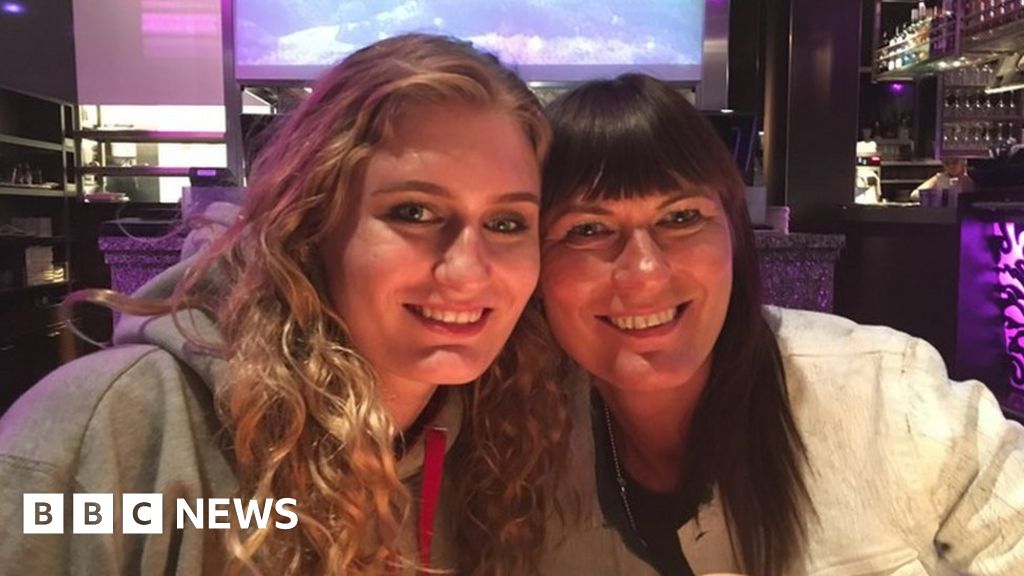 Lydia Wilkinson remembers murdered mum and brother at uni graduation