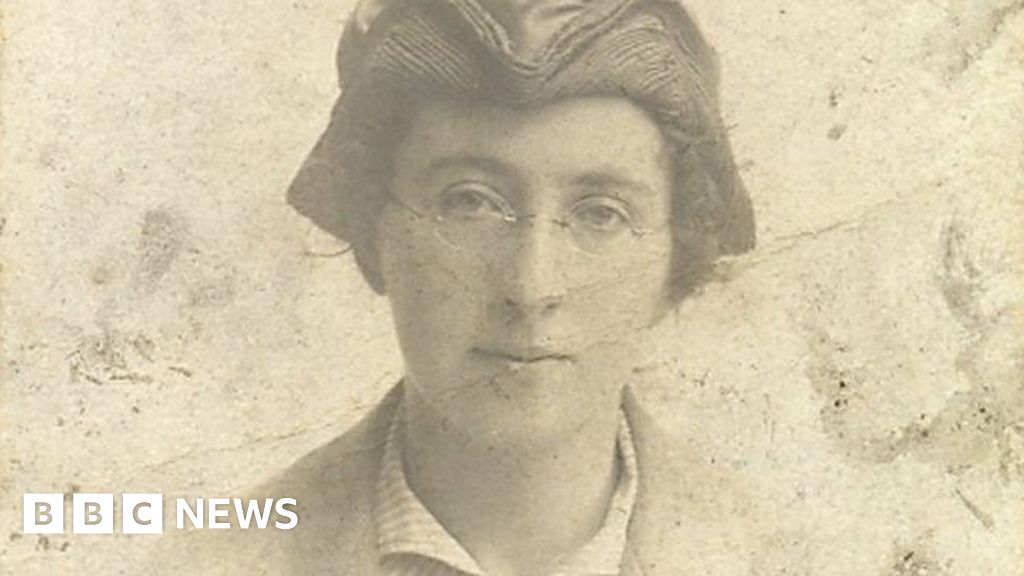 The rebel Scots woman wounded in the Easter Rising - BBC News