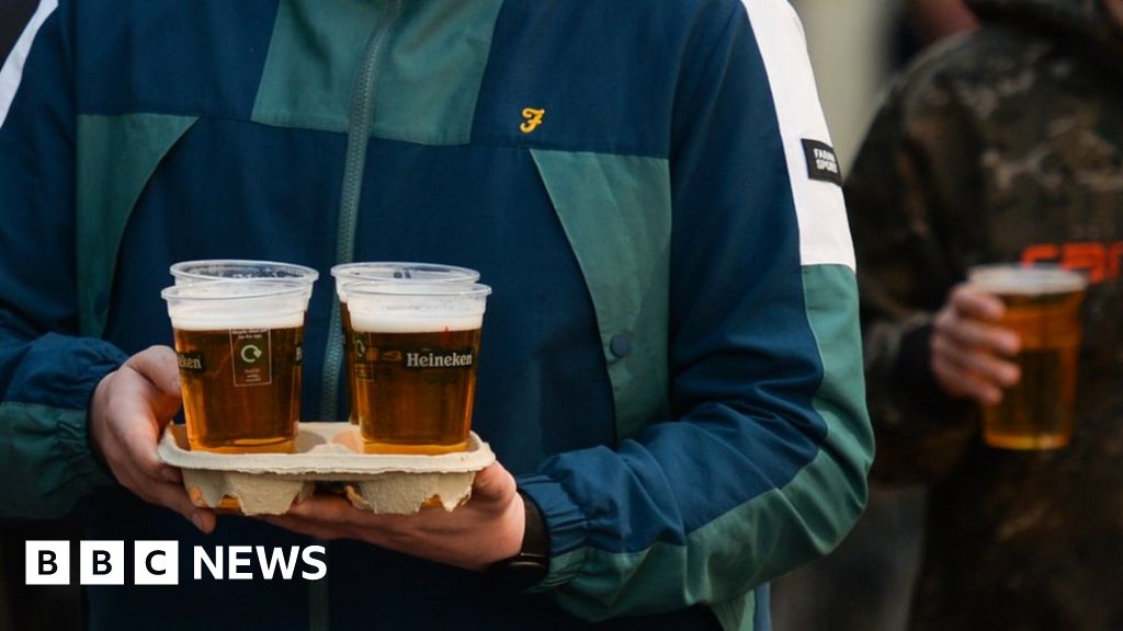 Last orders for takeaway pub pints as Covid rules expire