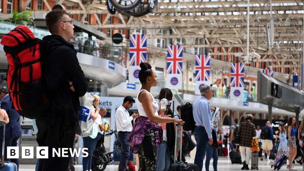 rail-strikes-will-punish-millions-government-warns-bbc-news