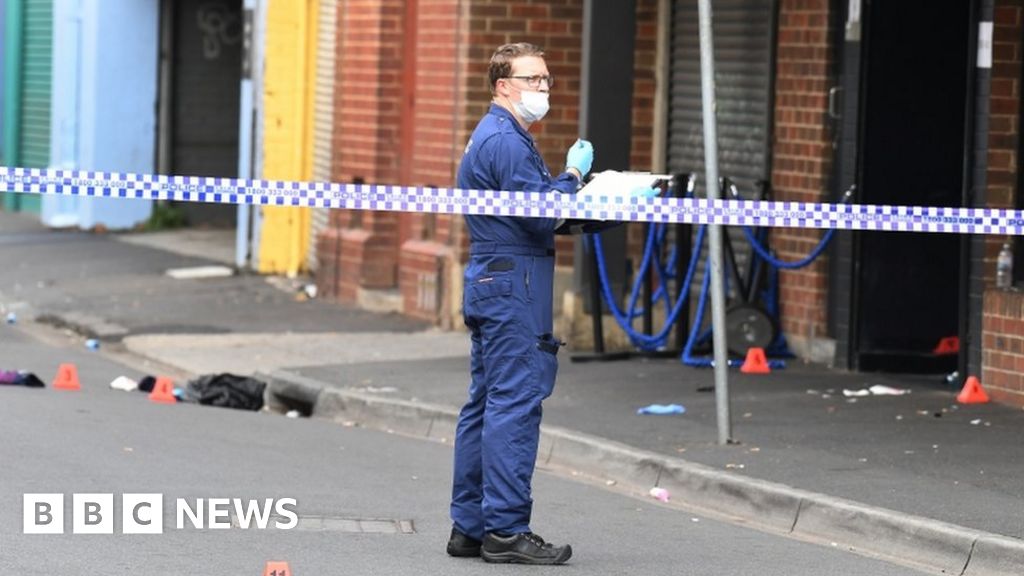 Melbourne Nightclub Shooting Leaves One Dead Three Injured Bbc News