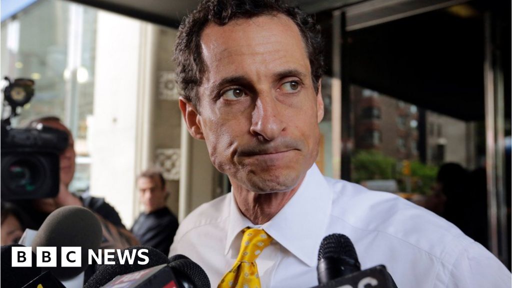 Alleged Weiner Victim Hits Out At Fbi Over Clinton Emails Bbc News