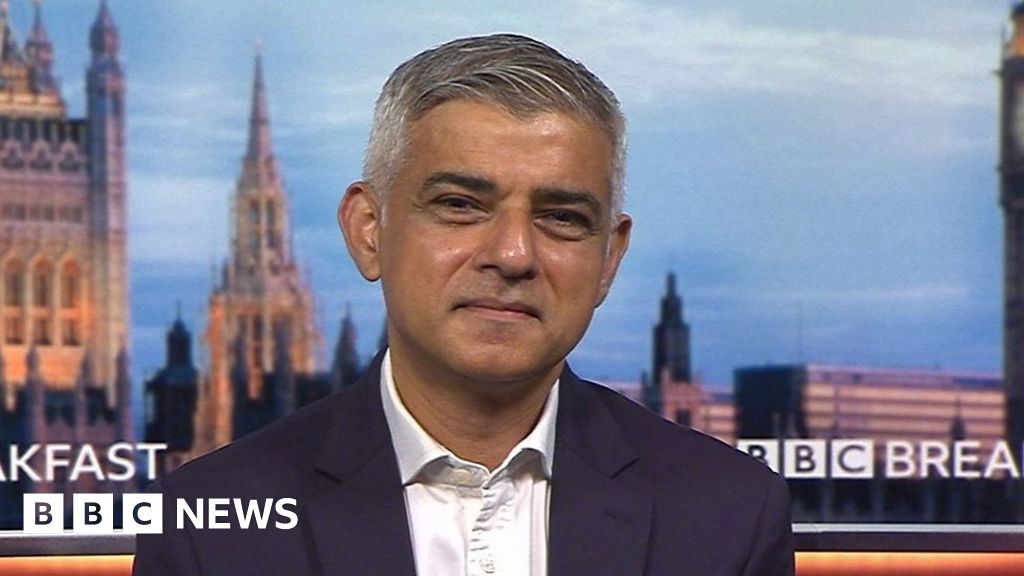 Covid Masks to remain compulsory on London transport