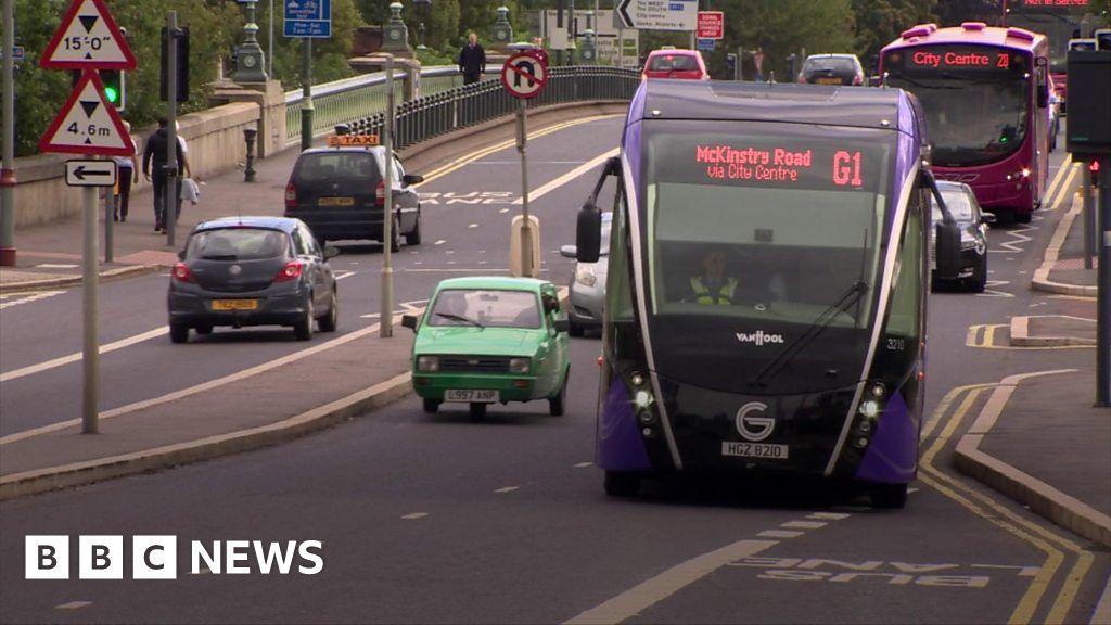 Belfast Glider Boost - BBC News