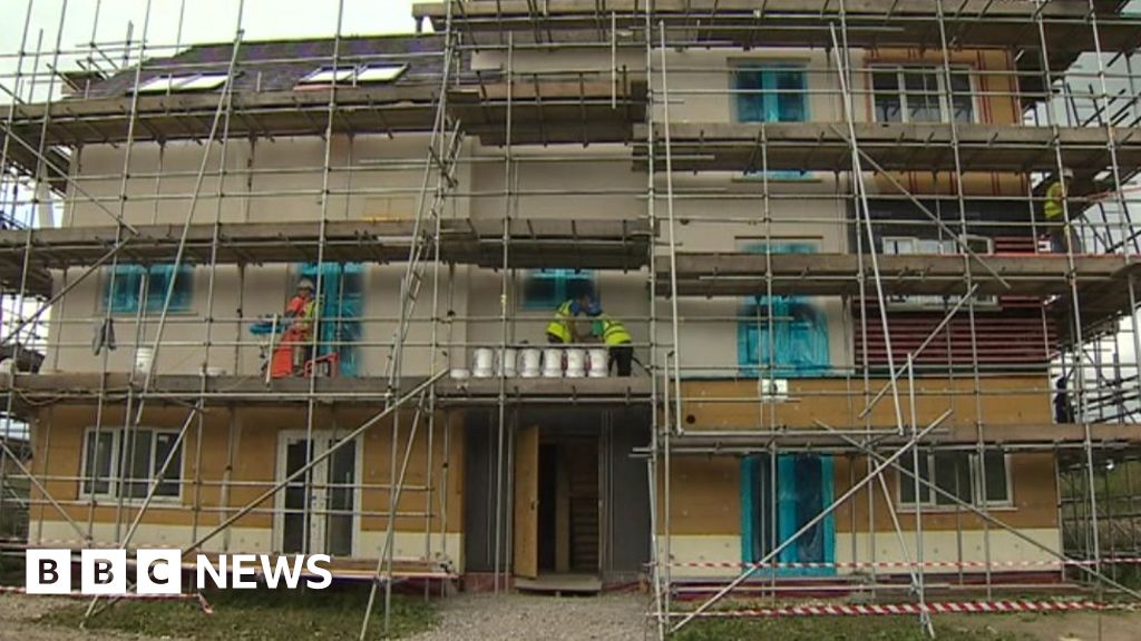 Homeless veterans help to build own flats in Wrexham BBC News