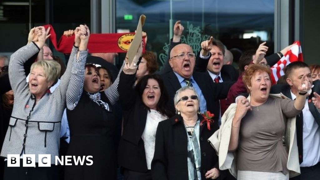 Hillsborough Families Sing After Unlawful Killing Conclusion Bbc News 1780