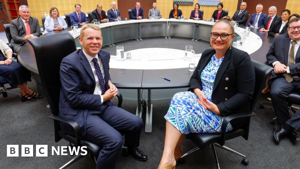 Кабинет министров Новой Зеландии впервые достиг гендерного паритета