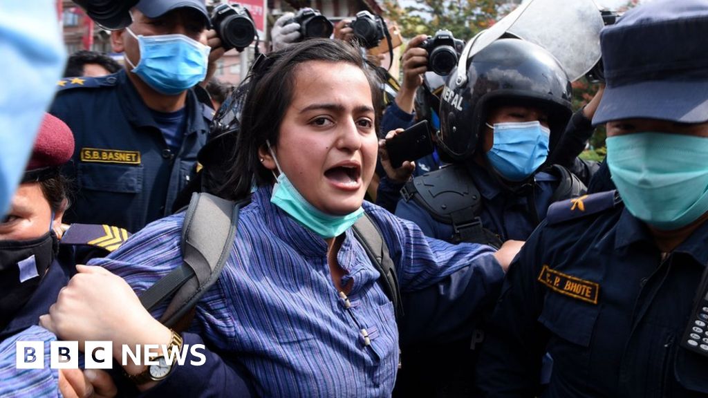 India and China: How Nepal's new map is stirring old rivalries - BBC News