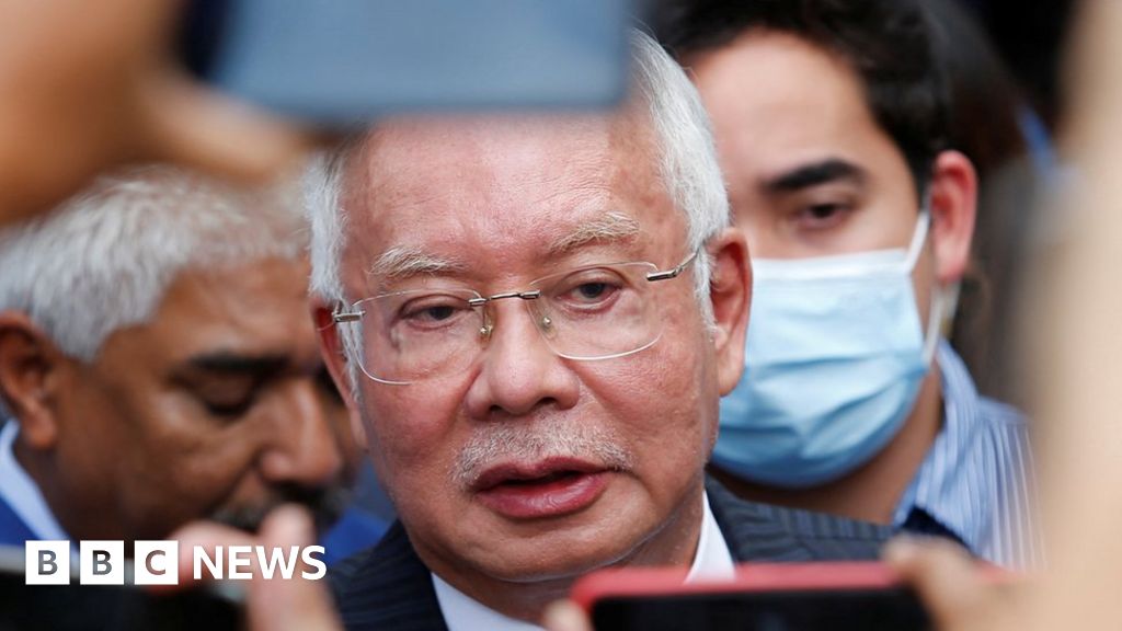 Najib Razak: Malaysia’s ex-PM starts jail term after final appeal fails