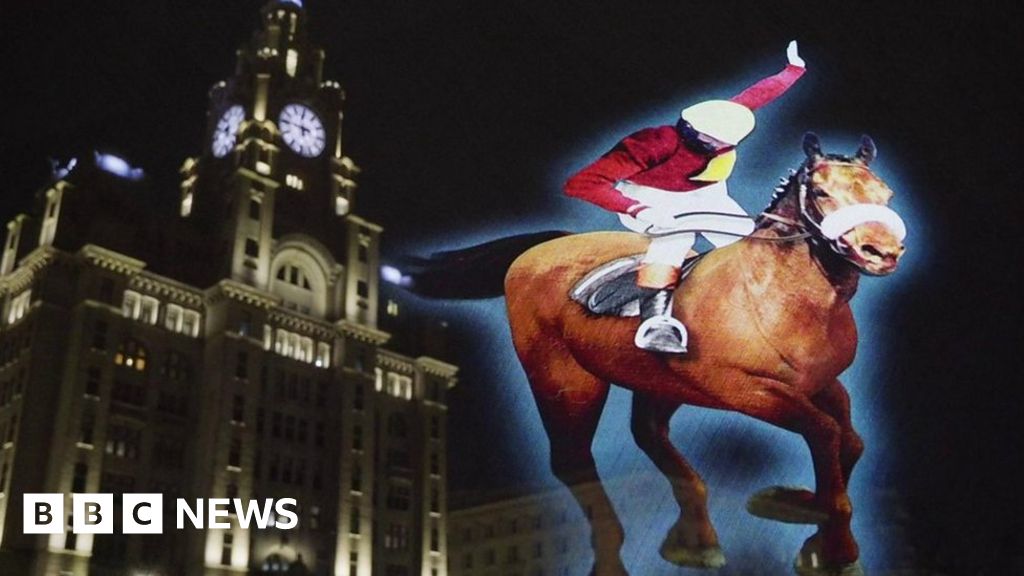 Grand National legend Red Rum races again as hologram BBC News