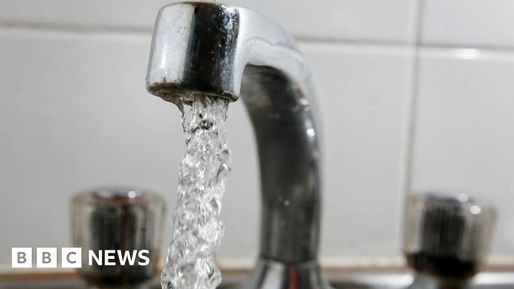 Severn Trent 'used Uber drivers to look at water leaks' BBC News