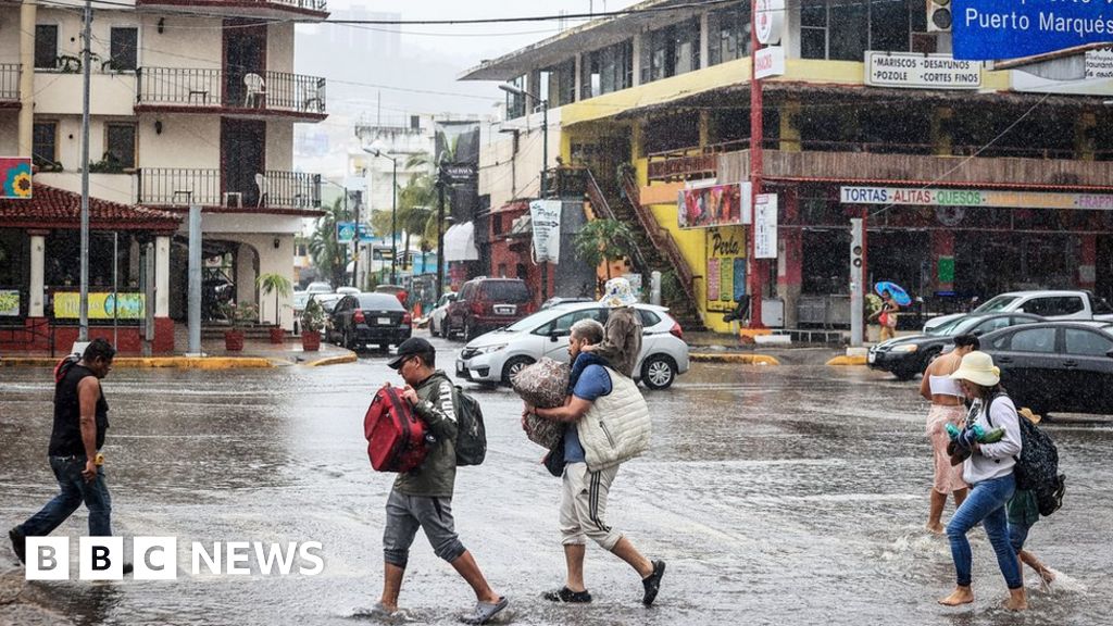 Hurricane Hilary: Category 4 hurricane approaches California