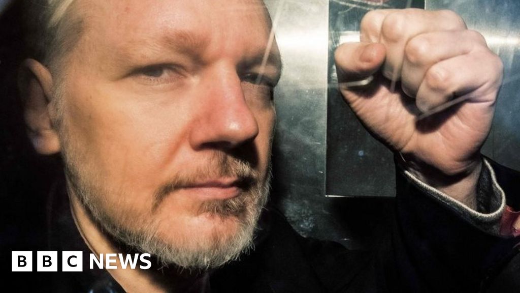 Julian Assange, Wikileaks co-founder, faces 17 new charges in US