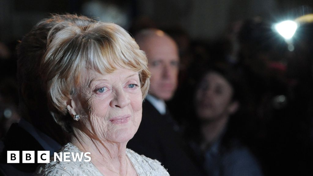 Dame Maggie Smith 'astonished' to win Emmy BBC News