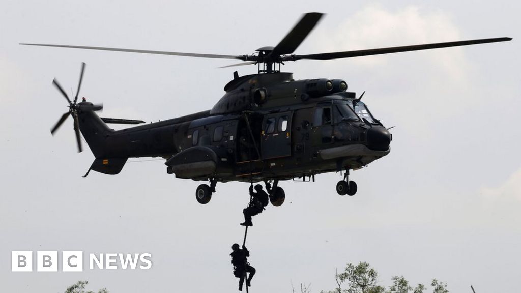 'Chinese helicopter': Singlish OED entry baffles Singaporeans - BBC ...