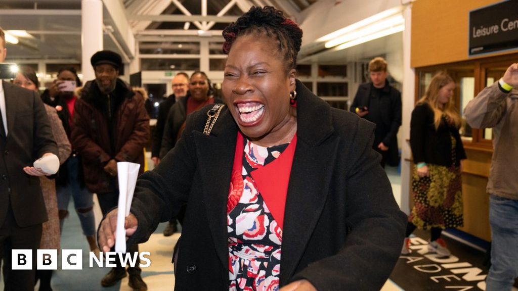 Birmingham: Labour holds seat in Erdington by-election