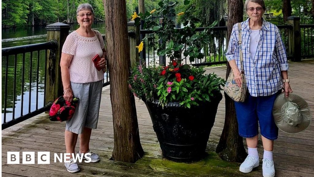 Lancashire and Carolina pen pals meet for first time in 70 years