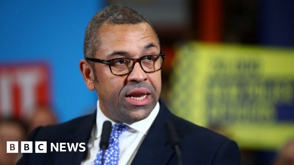 General election 2019: Tory chairman 'sorry' for Islamophobia in party