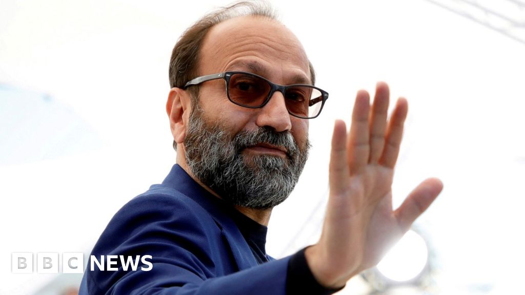 Asghar Farhadi: Top Iranian director accused of plagiarism