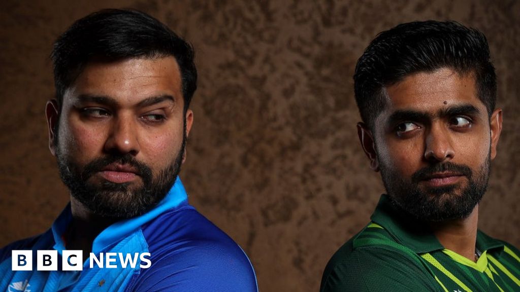 India v Pakistan: Battle of nerves at arch-rivals' cricket World Cup clash