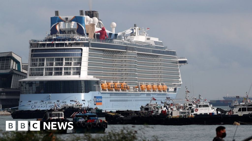 Covid-19: How Covid Cruise Ships Are Navigating Troubled Waters - BBC News