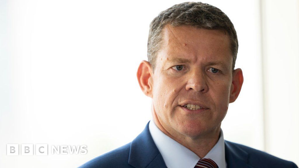 Plaid Cymru: Build for independence with reform - Rhun ap Iorwerth