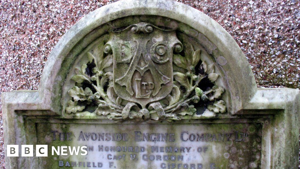 WWI Memorial Stone Rededicated In Bristol Church - BBC News