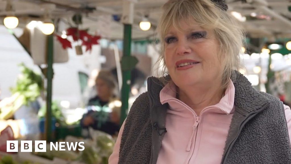 Portobello Road Market 'Fruit and veg is in my blood' BBC News