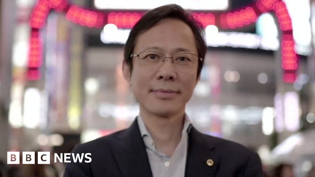 Lee Komaki: Former Tokyo red-light district worker hopes to enter politics