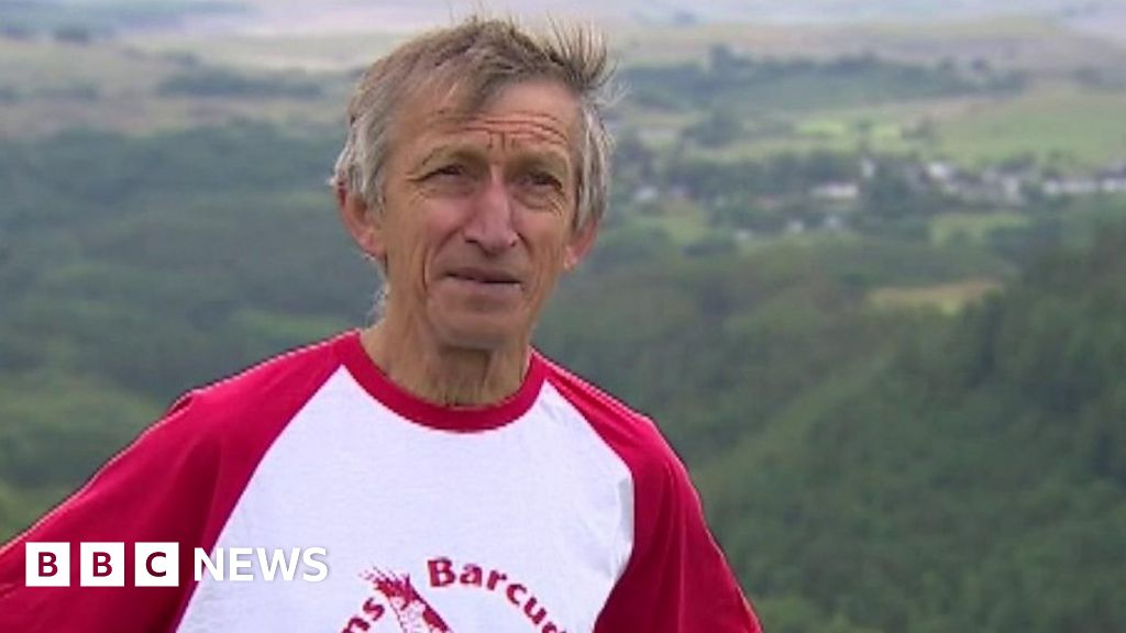 Coronavirus: Man, 73, finishes 1,000-mile lockdown run - BBC News