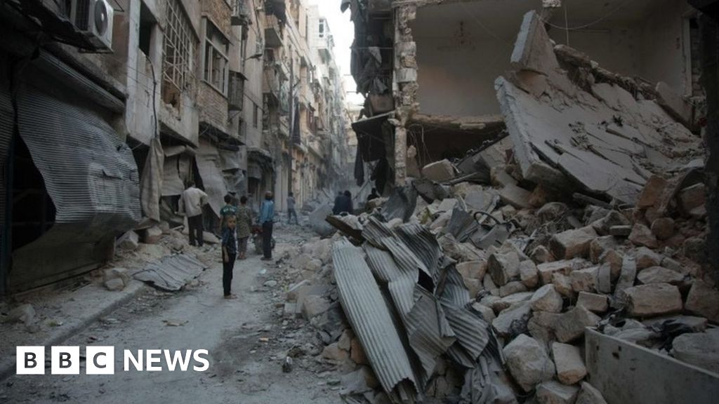 'Aleppo bombing resumed without warning' BBC News