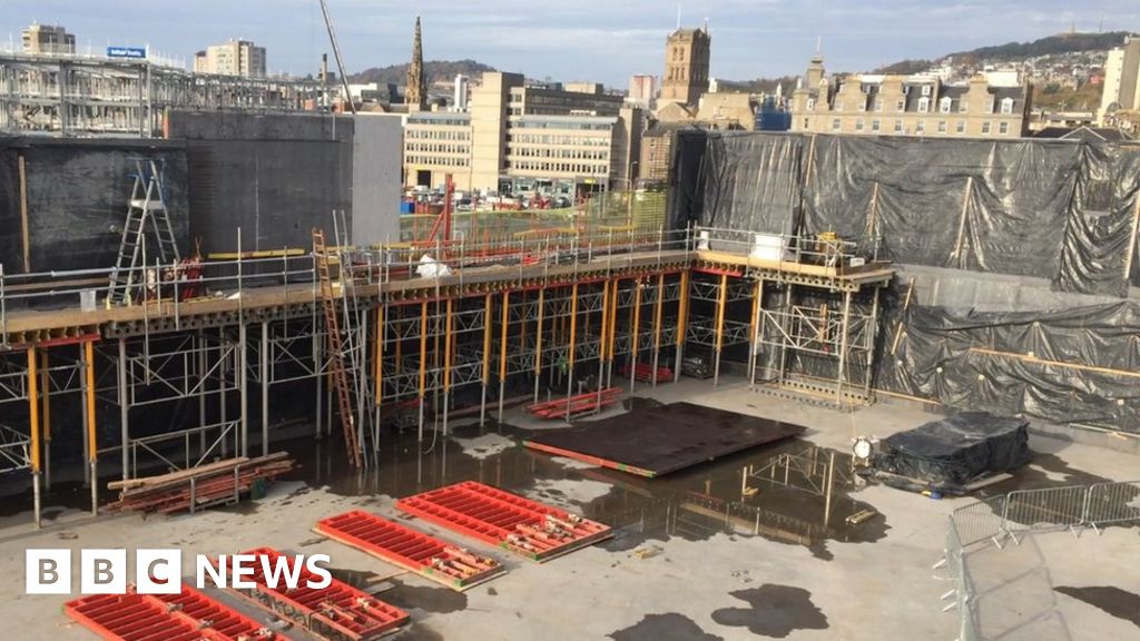 V&A Dundee hits construction milestone BBC News