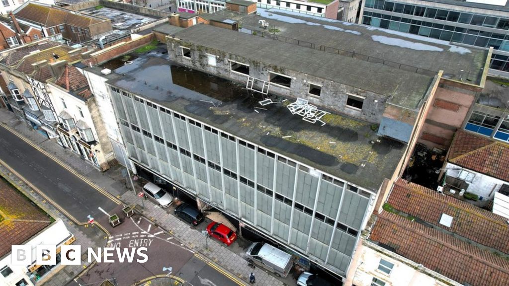 Weston-super-Mare's TJ Hughes store up for auction for £1.5m - BBC News