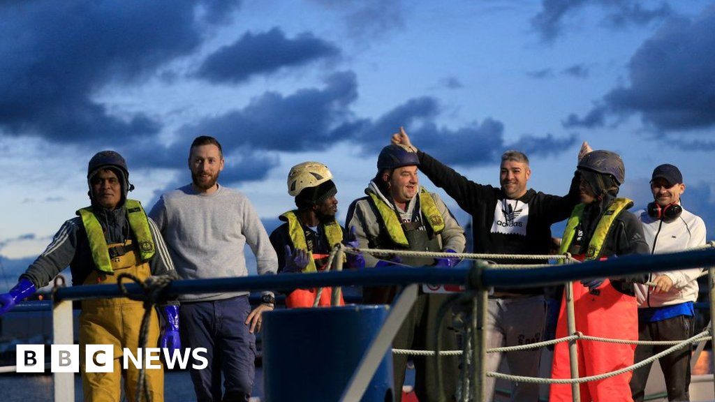 Fishing row: UK boat held by French released