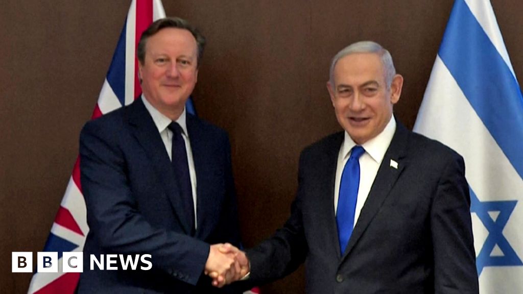 Israel makes own decisions, Netanyahu tells Cameron