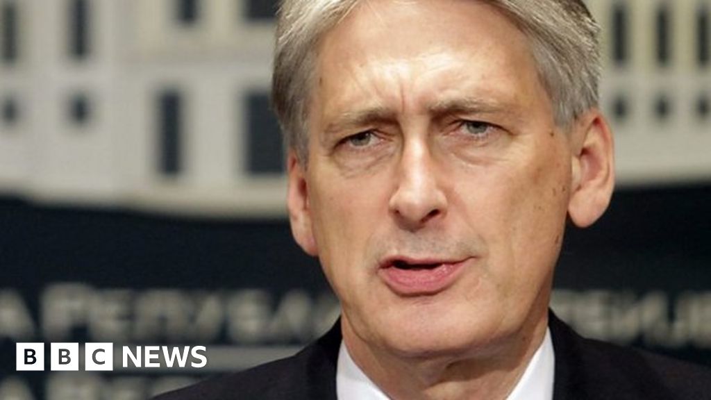 Foreign Secretary UK seeking ‘legally binding’ EU renegotiation BBC News