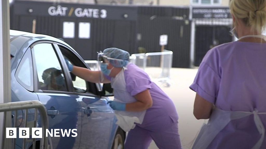 Coronavirus booking portal opens for Wales' test centres