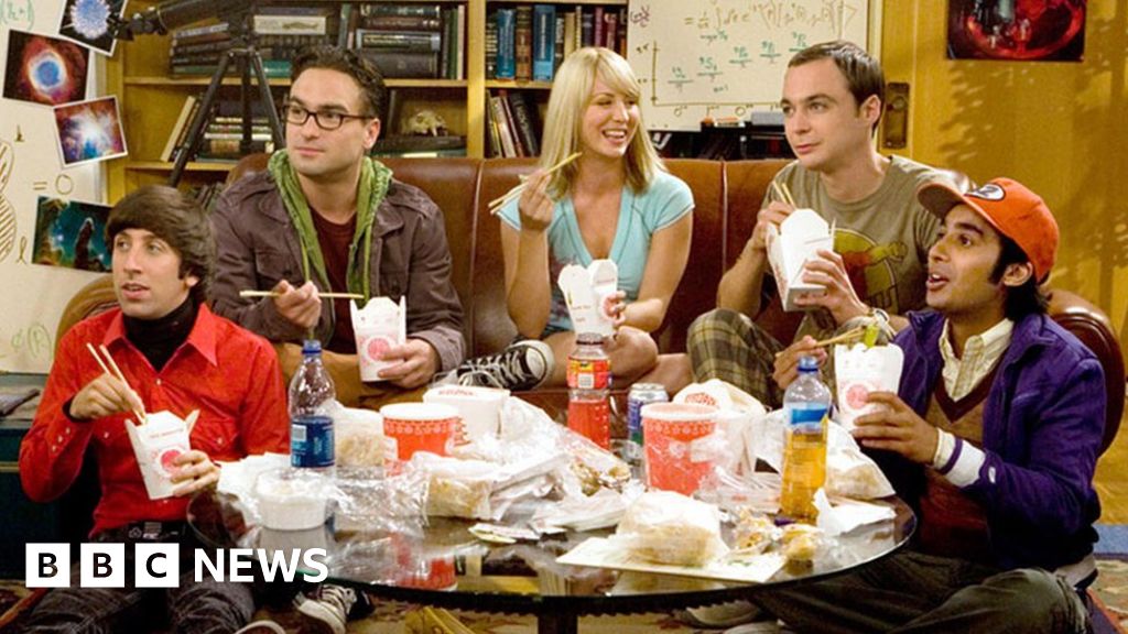 Kinematik i live forbi Big Bang Theory: America's most-loved and hated TV show - BBC News