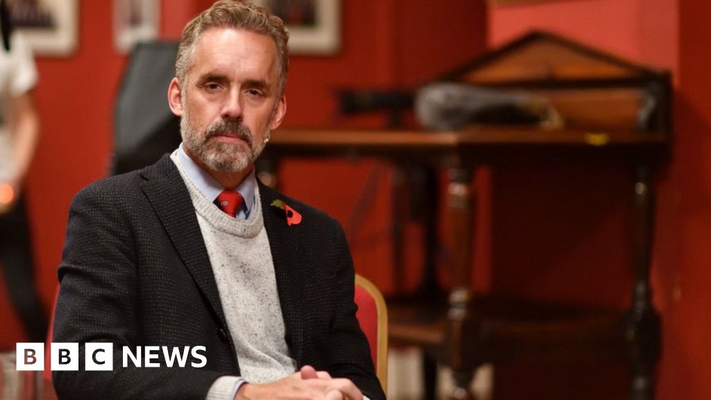 Dr Jordan Peterson: shirt' behind U-turn BBC News