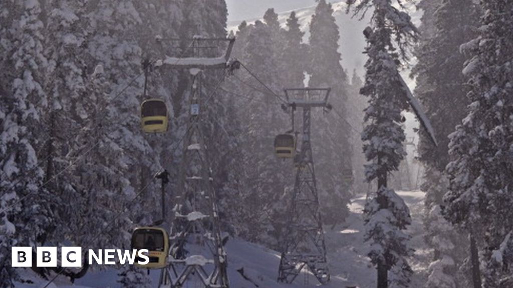 Kashmir Cable Car Accident At Least Seven People Killed Bbc News