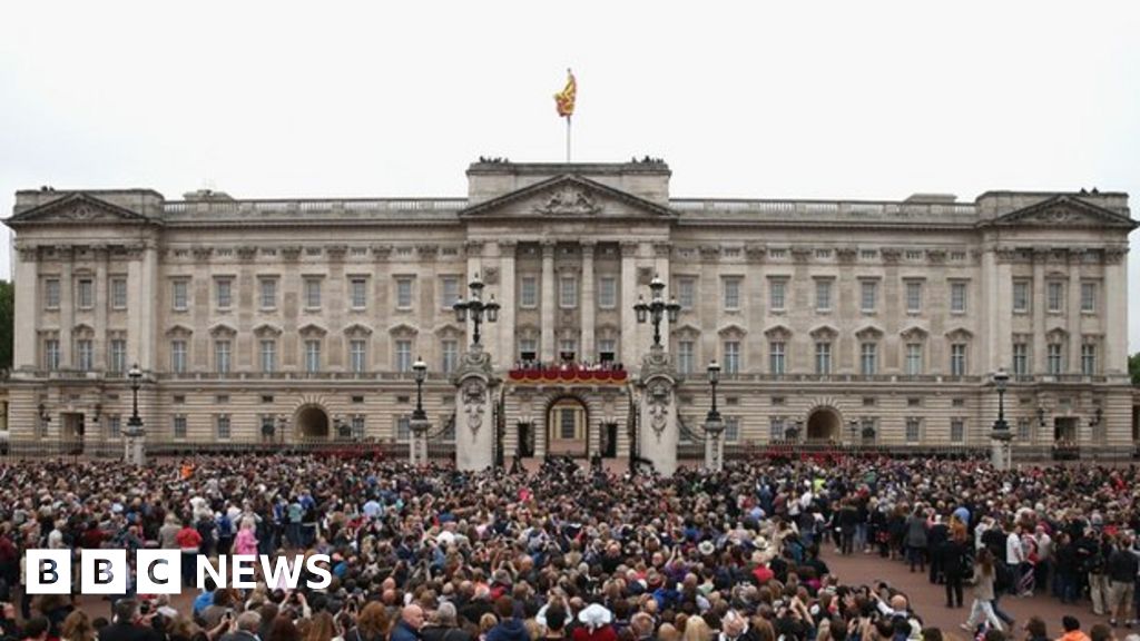 Queen 'could move out of Buckingham Palace' BBC News