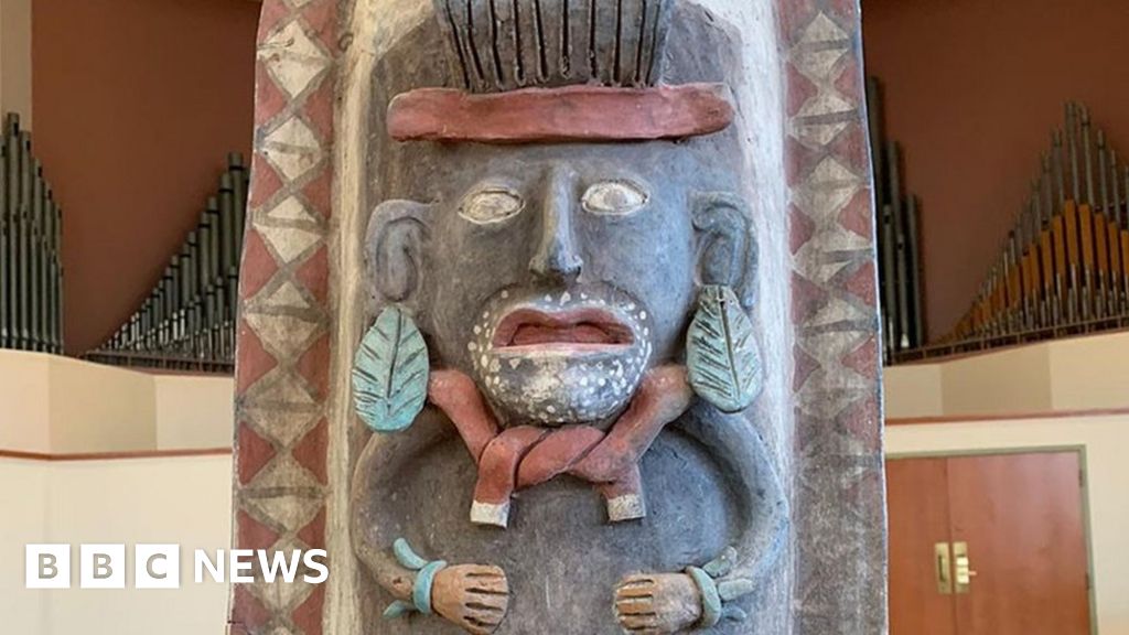 Mayan urn returned to Mexico by Albion College