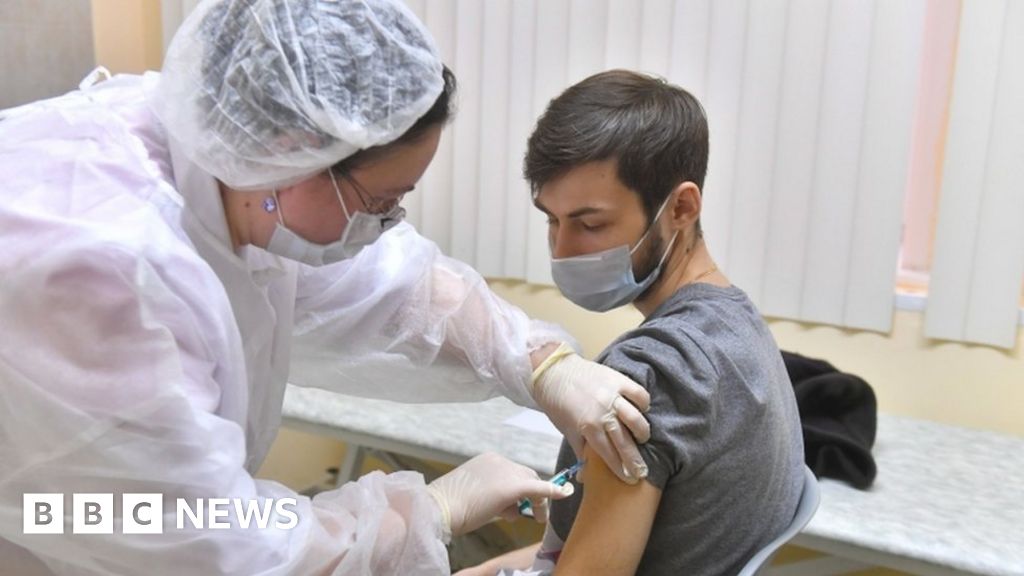 covid-russia-begins-vaccinations-in-moscow