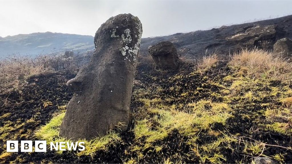 Easter Island: Sacred statues damaged by wild fire