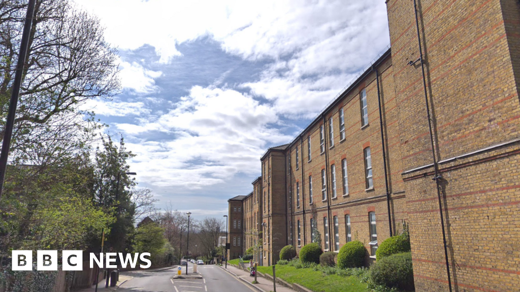 Highgate Mental Health Centre Man 'strangled and burnt patient' BBC News