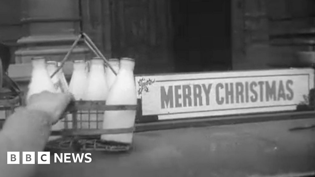 Christmas London workers on Christmas Day 1949 BBC News