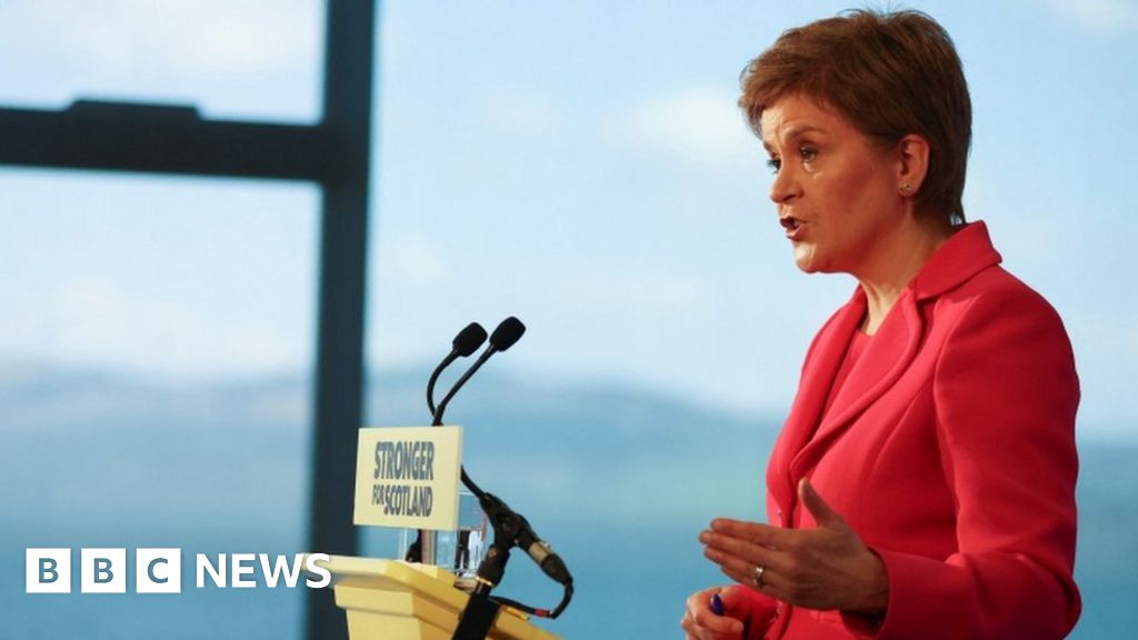 Nicola Sturgeon launches SNP council election manifesto - BBC News